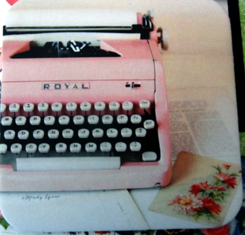 Another coaster with pink typewriter. 